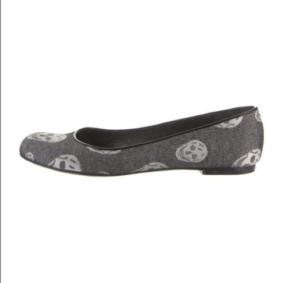Alexander McQueen Skull Printed Ballet Flats size 39 - Picture 4 of 14